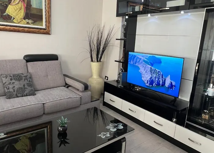 Art_apartment Daire Tiran